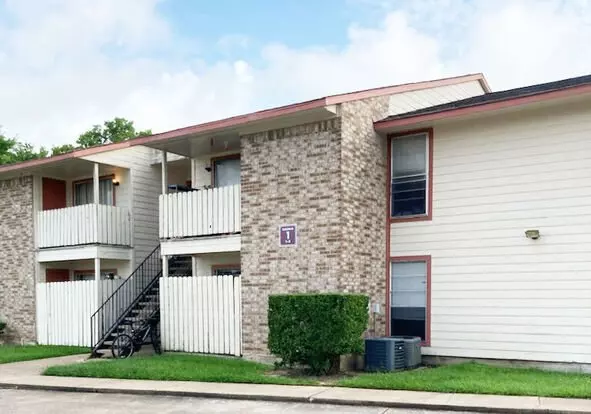 West Columbia Manor Apartment for rent in West Columbia, TX West Columbia Manor Apartment for rent in West Columbia, TX