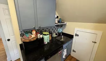 4 of 5 7 Blake St Apartment for rent in Cambridge, MA