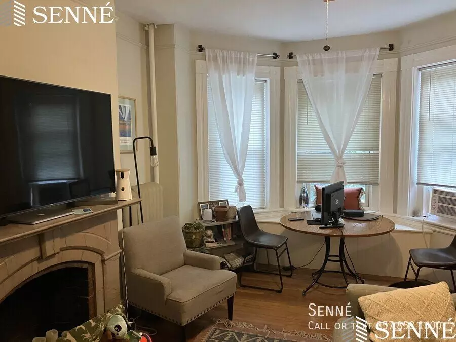 2 of 4 51 Laurel St Apartment for rent in Somerville, MA
