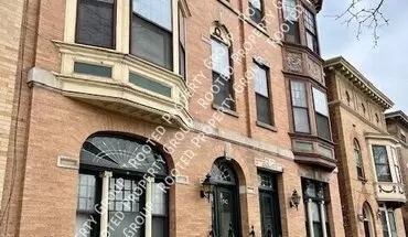 3 of 6 542-544 Madison Ave Apartment for rent in Albany, NY