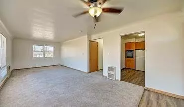 5 of 12 141 Southview Dr Apartment for rent in Marion, IA