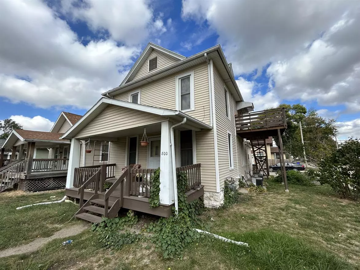 800 F Ave NW Apartment for rent in Cedar Rapids, IA