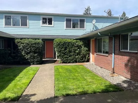 Great Lower 1Bed Hardwoods, On Site Laundry, All Dogs Welcome! Apartment for rent in Portland, OR Great Lower 1Bed Hardwoods, On Site Laundry, All Dogs Welcome! Apartment for rent in Portland, OR