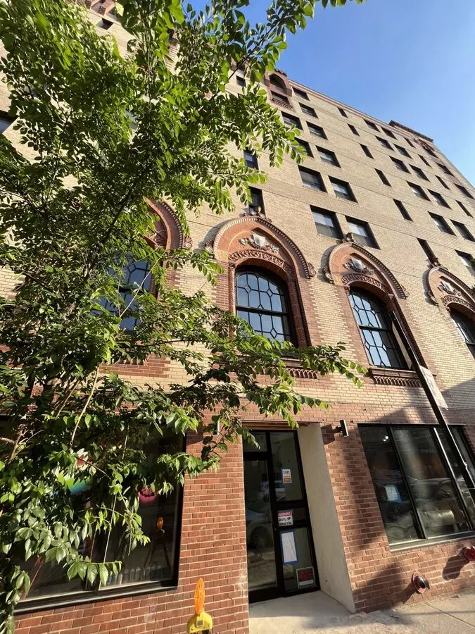 1049 W. Lawrence Apartment for rent in Chicago, IL