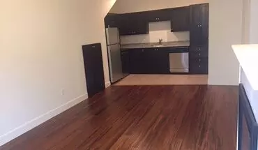 4 of 5 Apply The Same Day You View And Receive The First Month Free Rent And A Free Portable Ac Unit On A 13-month Lease Apartment for rent in Portland, OR