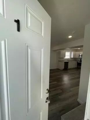 413 Doxey Apartment for rent in Strafford, MO