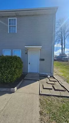 1610 Chase St Apartment for rent in Anderson, IN