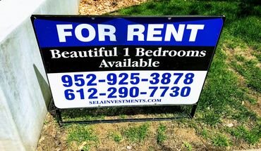 2715 Dupont Ave S Apartment for rent in Minneapolis, MN