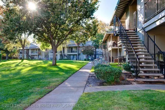 Creekside Manor Apartment for rent in Chico, CA