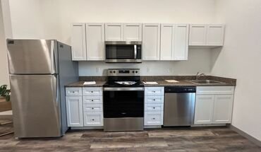 One-bedroom Unit At Block 100- Sublease Apartment for rent in Marshall, MN