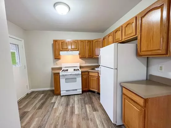 15-17 Dorothy St Apartment for rent in Hartford, CT