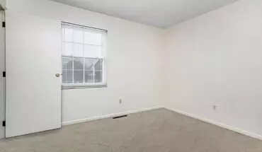5 of 28 Summer Reduced Rent - Pinecrest Village House for rent in Columbus, OH