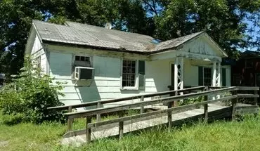 5 of 26 2107 Humboldt St 4/2 Fixer Upper House for rent in Humboldt, TN