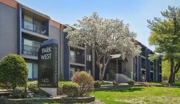 4 of 10 1425 &amp; 1427 Colorado Ave So Apartment for rent in St Louis Park, MN