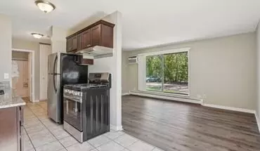 2 of 10 1425 &amp; 1427 Colorado Ave So Apartment for rent in St Louis Park, MN