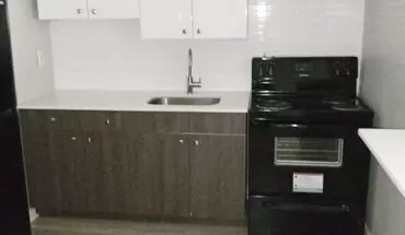 5 of 12 66 Webster St Apartment for rent in Hartford, CT