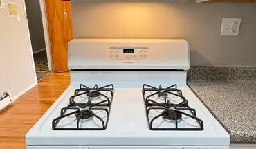 3 of 14 Parkwood West 1015 Apartment for rent in Gary, IN