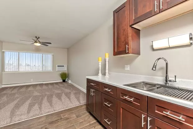 Chestnut Hills Apartment for rent in Colorado Springs, CO Chestnut Hills Apartment for rent in Colorado Springs, CO