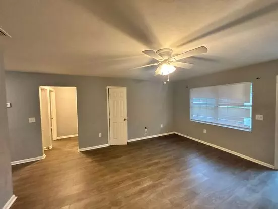 1101 SW 61st St Apartment for rent in Gainesville, FL