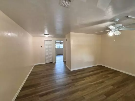 709 SW 70th Ter Apartment for rent in Gainesville, FL