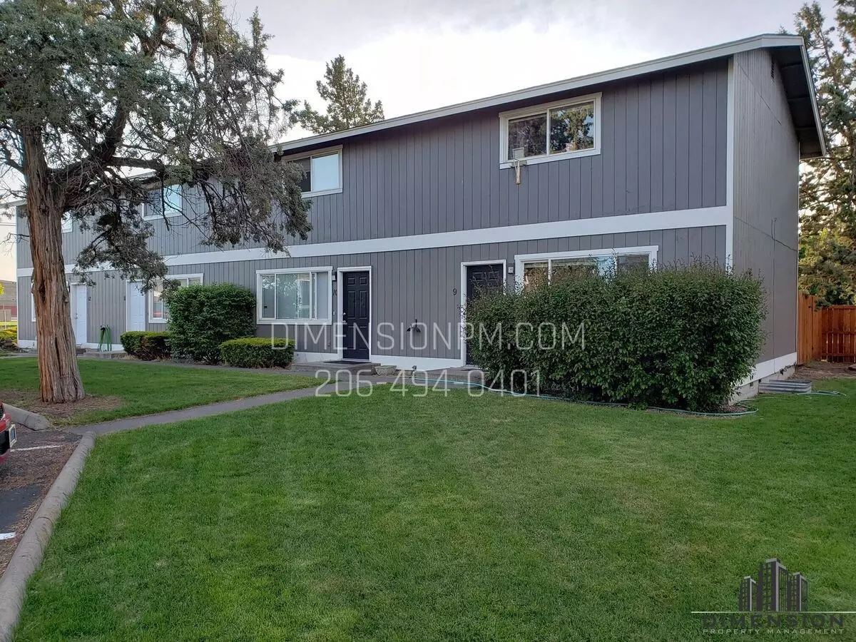 Drexel Redmond Apartments House for rent in Redmond, OR