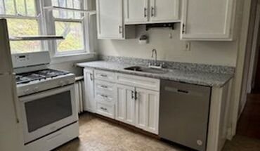 Clemmer Apartment for rent in Cincinnati, OH