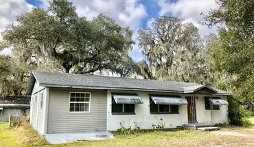 5 of 7 Beautiful 5br/1ba Zephyrhills Home W/brand New Flooring! Fenced Yard No App Fee! House for rent in Zephyrhills, FL