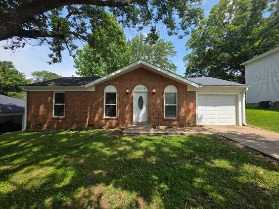 1816 Margaret Apartment for rent in Cape Girardeau, MO