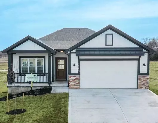Beautiful 4 Bedroom Located In Spring Hill, Ks Apartment for rent in Spring Hill, KS