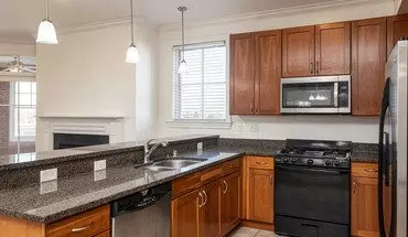 3 of 14 Union Club 770 Apartment for rent in St Louis, MO