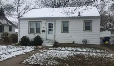 2 of 9 641 Newton House for rent in Waterloo, IA