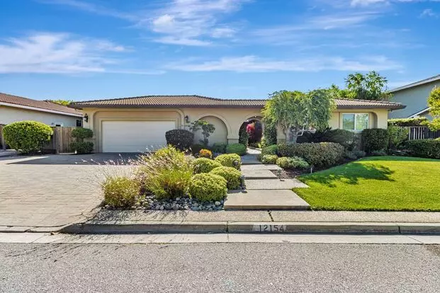 Spacious Saratoga Home With Great Outdoor Deck Apartment for rent in Saratoga, CA