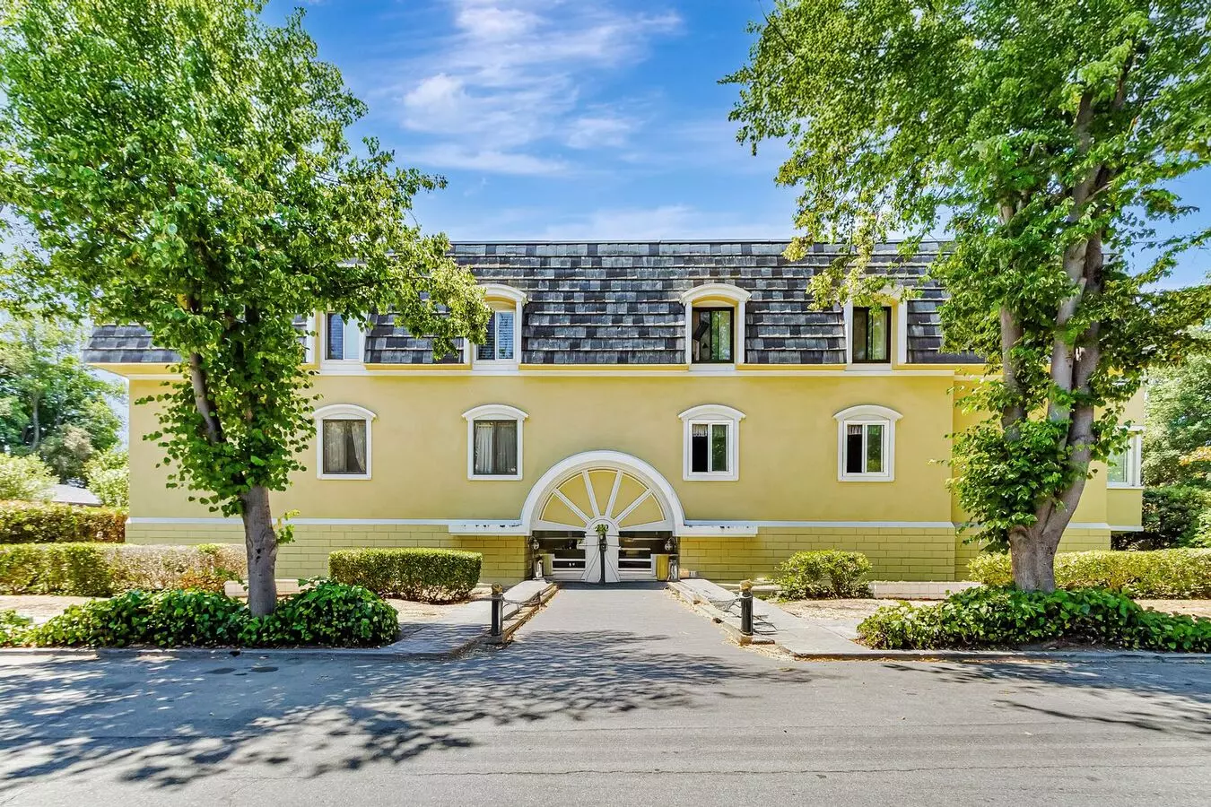 Top-floor Corner Condo Near Downtown Palo Alto And Stanford House for rent in Palo Alto, CA