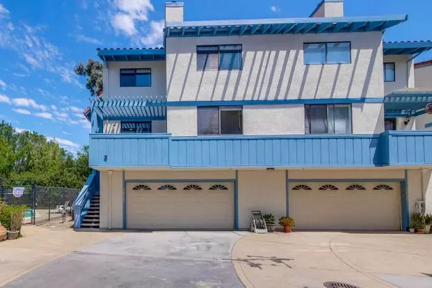 Condo Near Cupertino High | Updated Kitchen & Baths | Prime Location Apartment for rent in Cupertino, CA