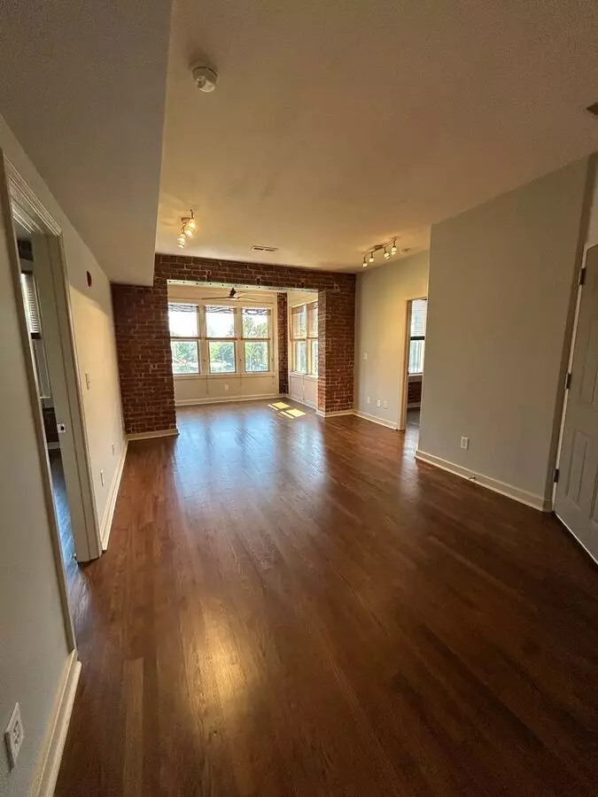 Urban Charm Meets Cozy Comfort – Stylish 2-bedroom In Kansas City! $1825.00! Apartment for rent in Kansas City, MO