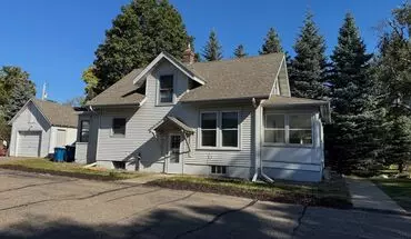 3 of 10 Wayzata Home Walking Distance To Lake. House for rent in Wayzata, MN