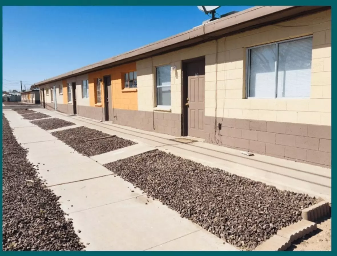 1889 S Walnut Ave Apartment for rent in Yuma, AZ