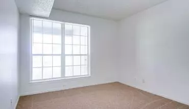 3 of 15 Goose Creek Apartment for rent in Bloomington, IL