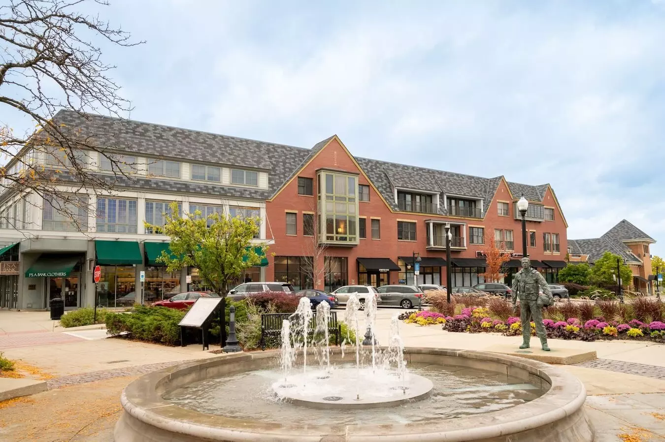 Aloft At The Glen Town Center Apartment for rent in Glenview, IL
