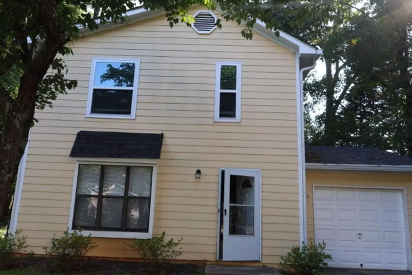 Single Family Home House for rent in Stone Mountain, GA