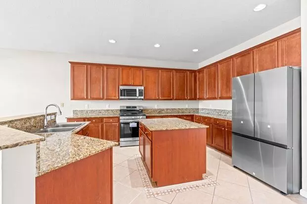 266 Berenger Walk Apartment for rent in Royal Palm Beach, FL 266 Berenger Walk Apartment for rent in Royal Palm Beach, FL