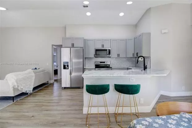 1025 Bamboo Lane 1025, Weston, Fl 33327 Apartment for rent in Weston, FL
