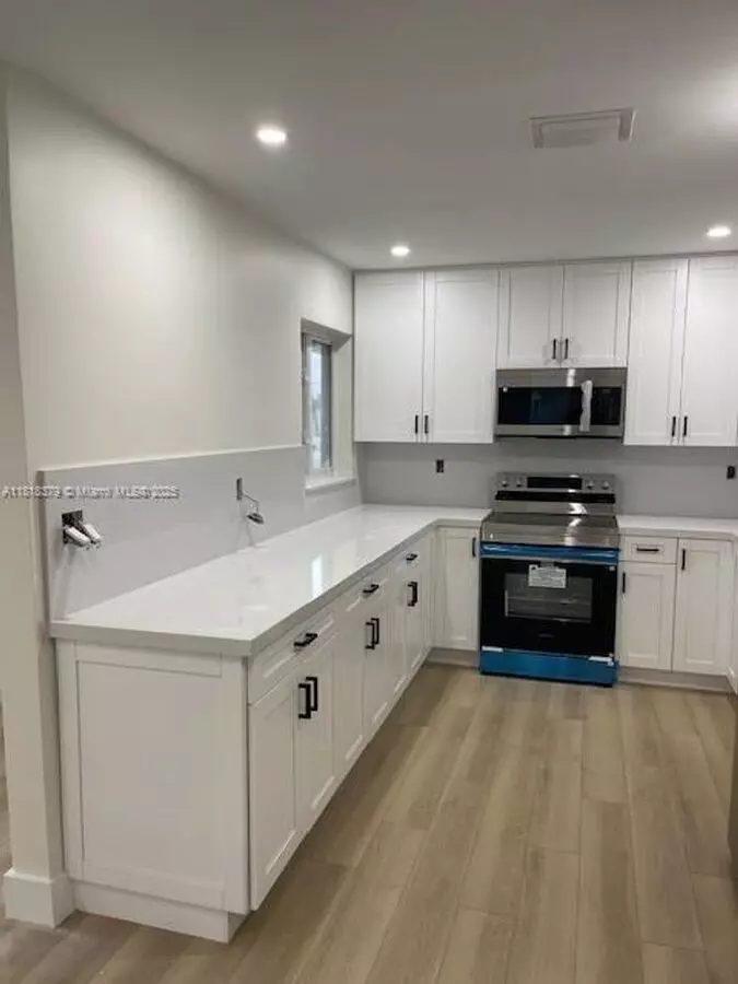 106 E 8th St Rear House for rent in Hialeah, FL