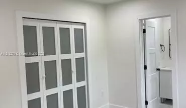 5 of 9 106 E 8th St Rear House for rent in Hialeah, FL