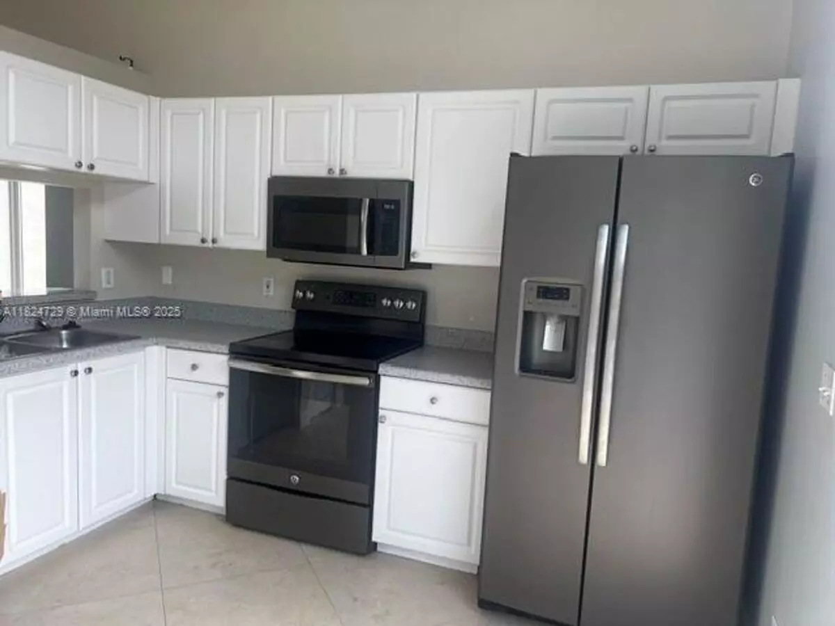 14909 SW 50th Ct House for rent in Davie, FL