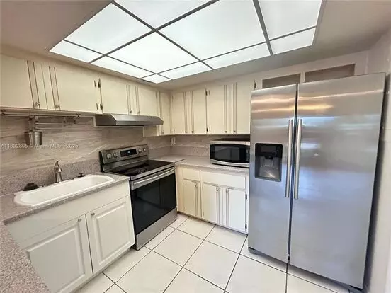 16 Toledo Court 3-38, Davie, Fl 33324 Apartment for rent in Davie, FL