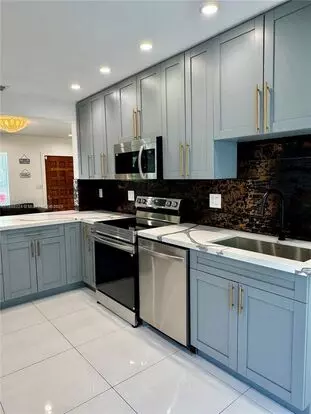766 NW 45th St Apartment for rent in Miami, FL