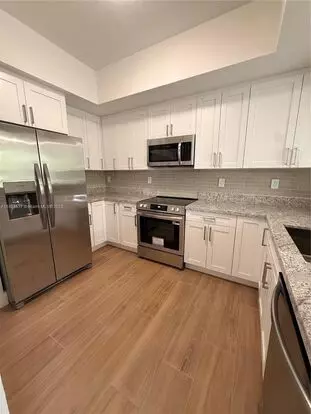 8826 W Flagler Street 211, Miami, Fl 33174 Apartment for rent in Miami, FL