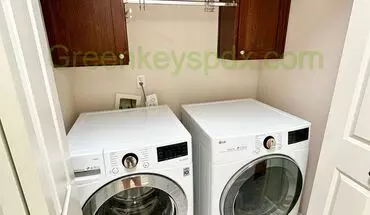 4 of 32 Secure And Beautiful 3-bedroom 2.5-bathroom Townhouse With Attached Garage House for rent in Portland, OR