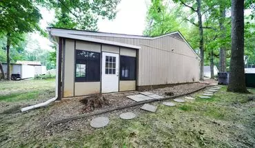 3 of 15 E. Charlotte - 3br 2ba Ranch W/sunroom House for rent in Charlotte, NC